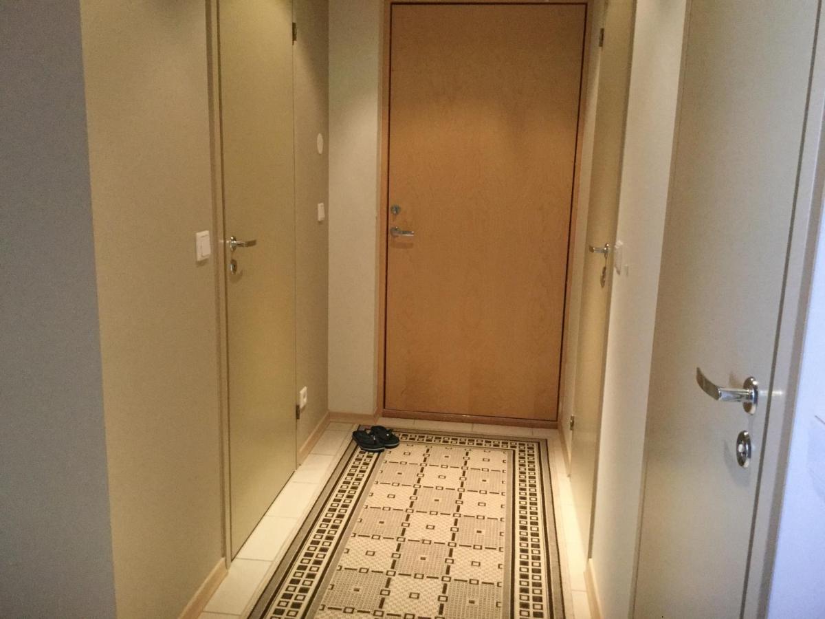 Kuressaare Tallinn Street Apartments エクステリア 写真