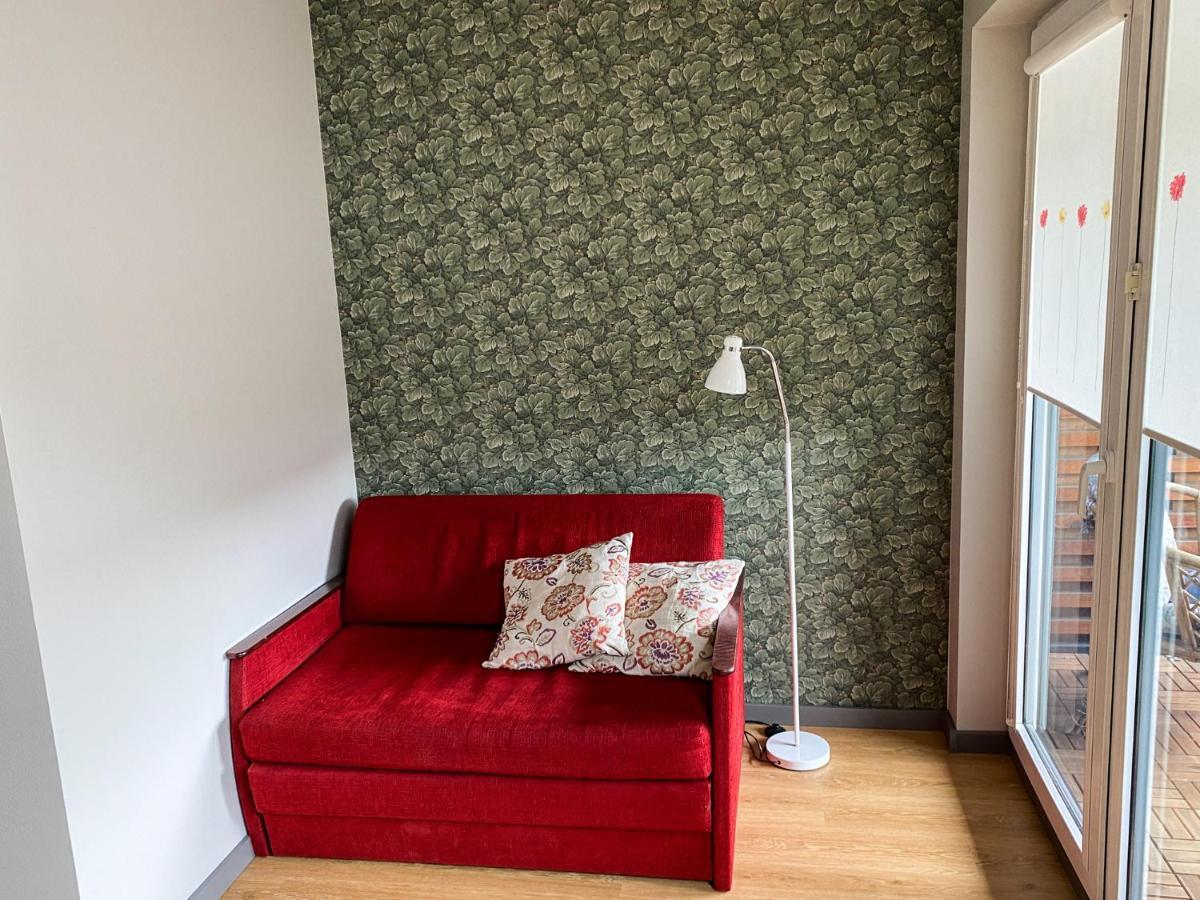 Kuressaare Tallinn Street Apartments エクステリア 写真