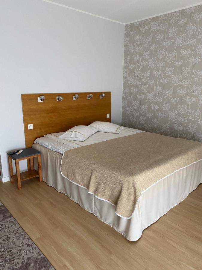 Kuressaare Tallinn Street Apartments エクステリア 写真