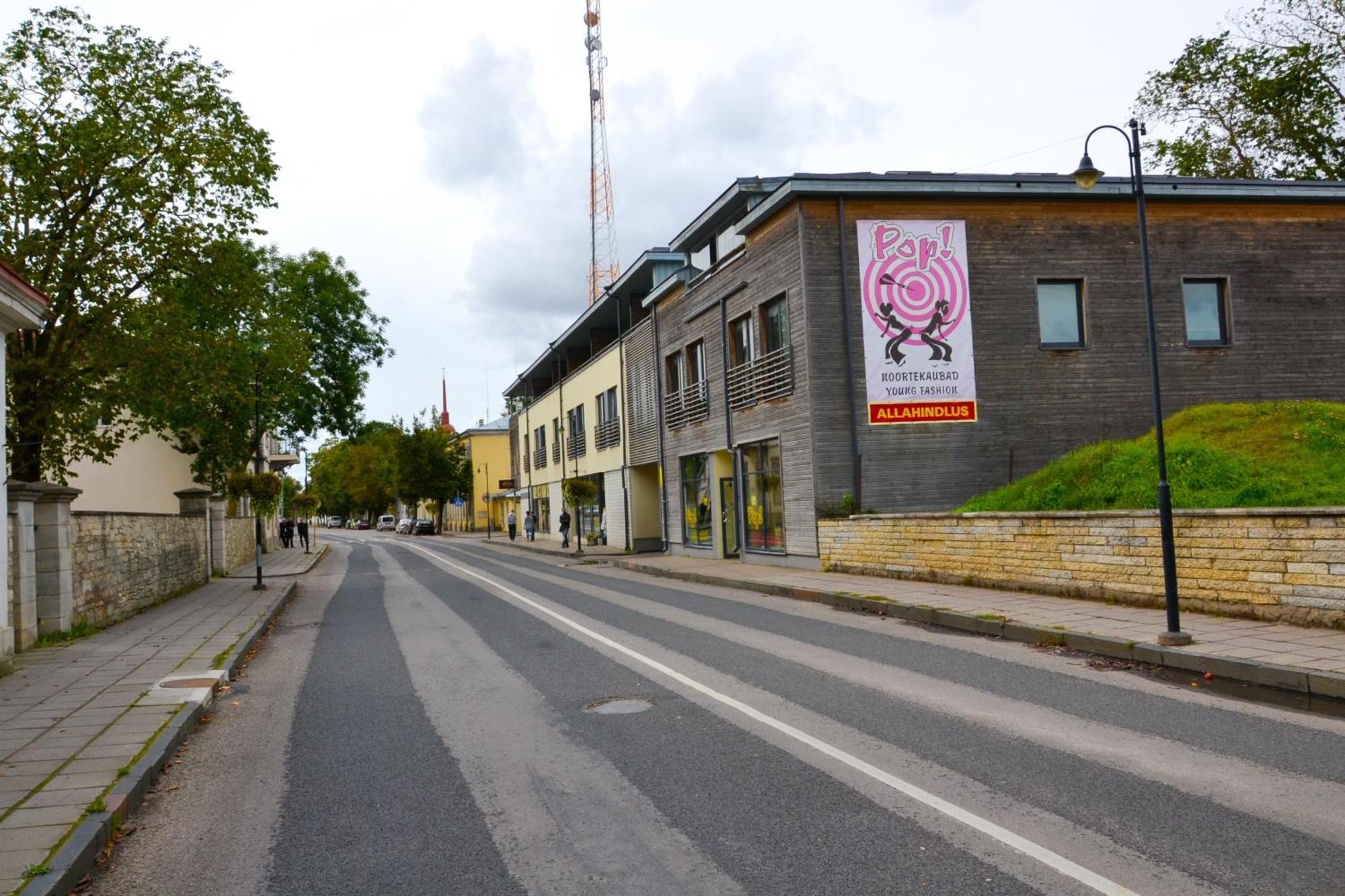 Kuressaare Tallinn Street Apartments エクステリア 写真
