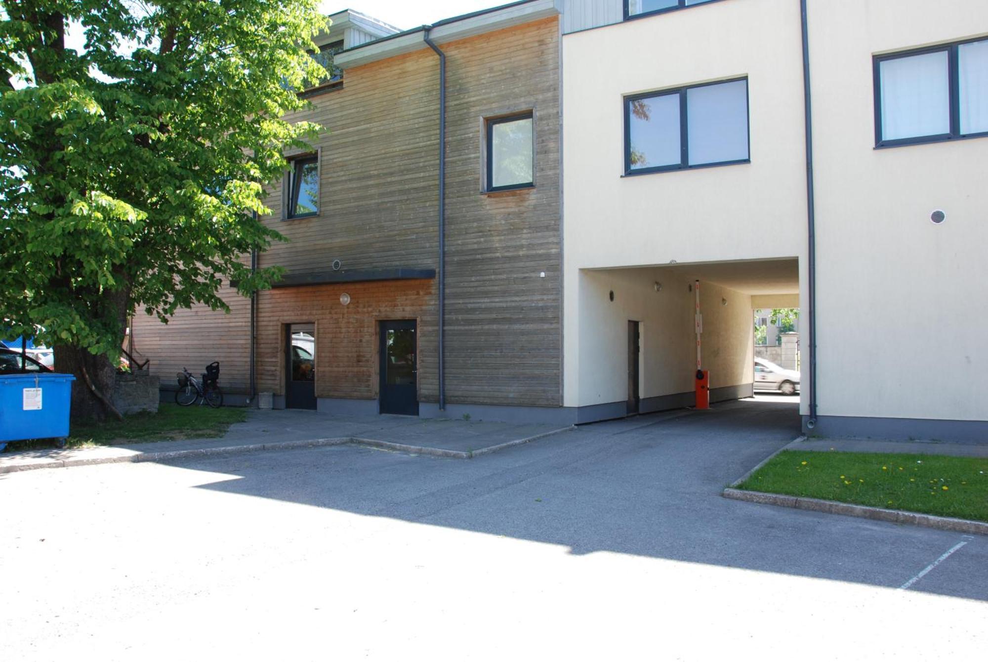 Kuressaare Tallinn Street Apartments エクステリア 写真