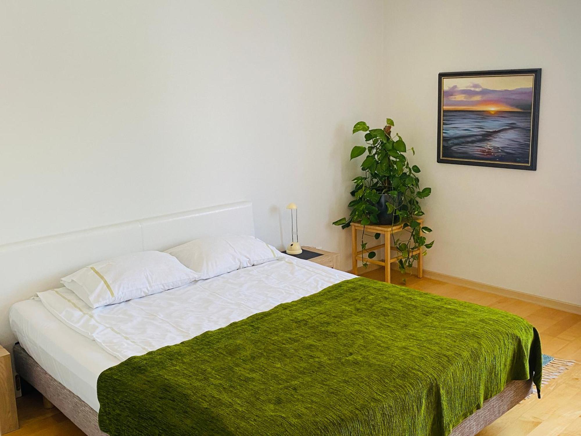 Kuressaare Tallinn Street Apartments エクステリア 写真