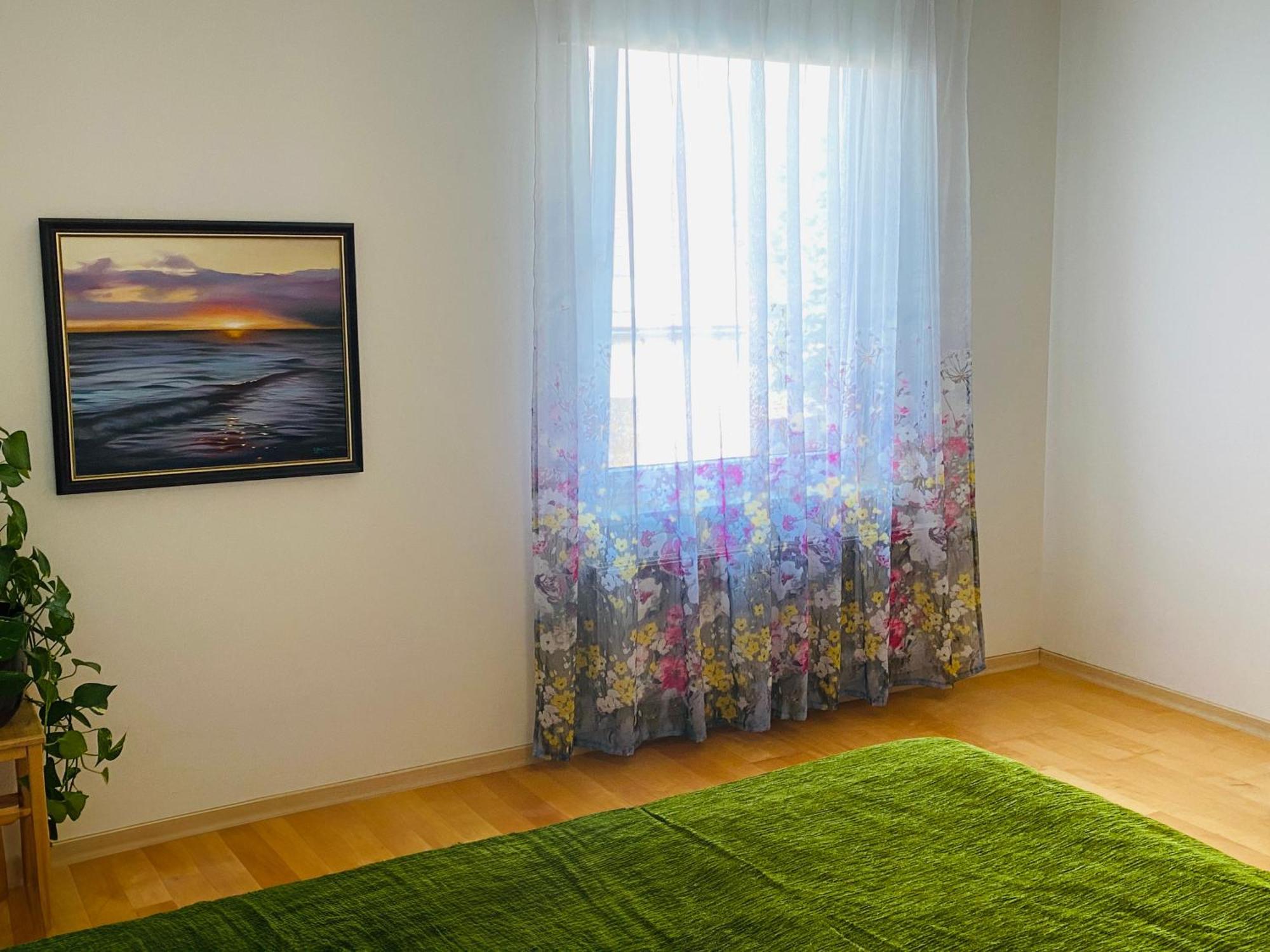 Kuressaare Tallinn Street Apartments エクステリア 写真