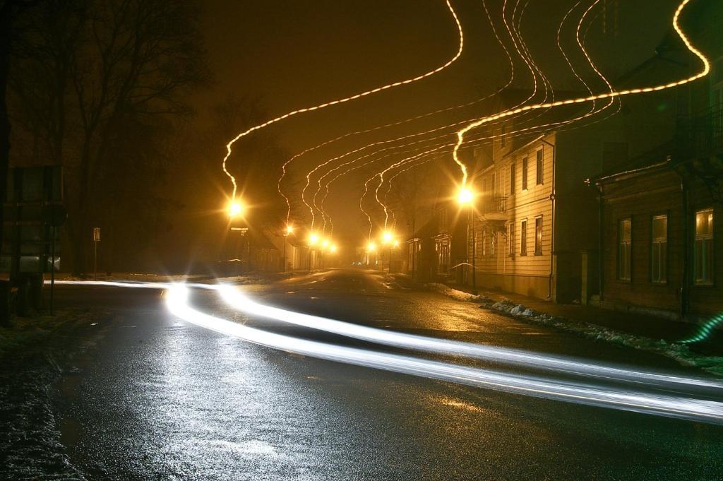 Kuressaare Tallinn Street Apartments エクステリア 写真